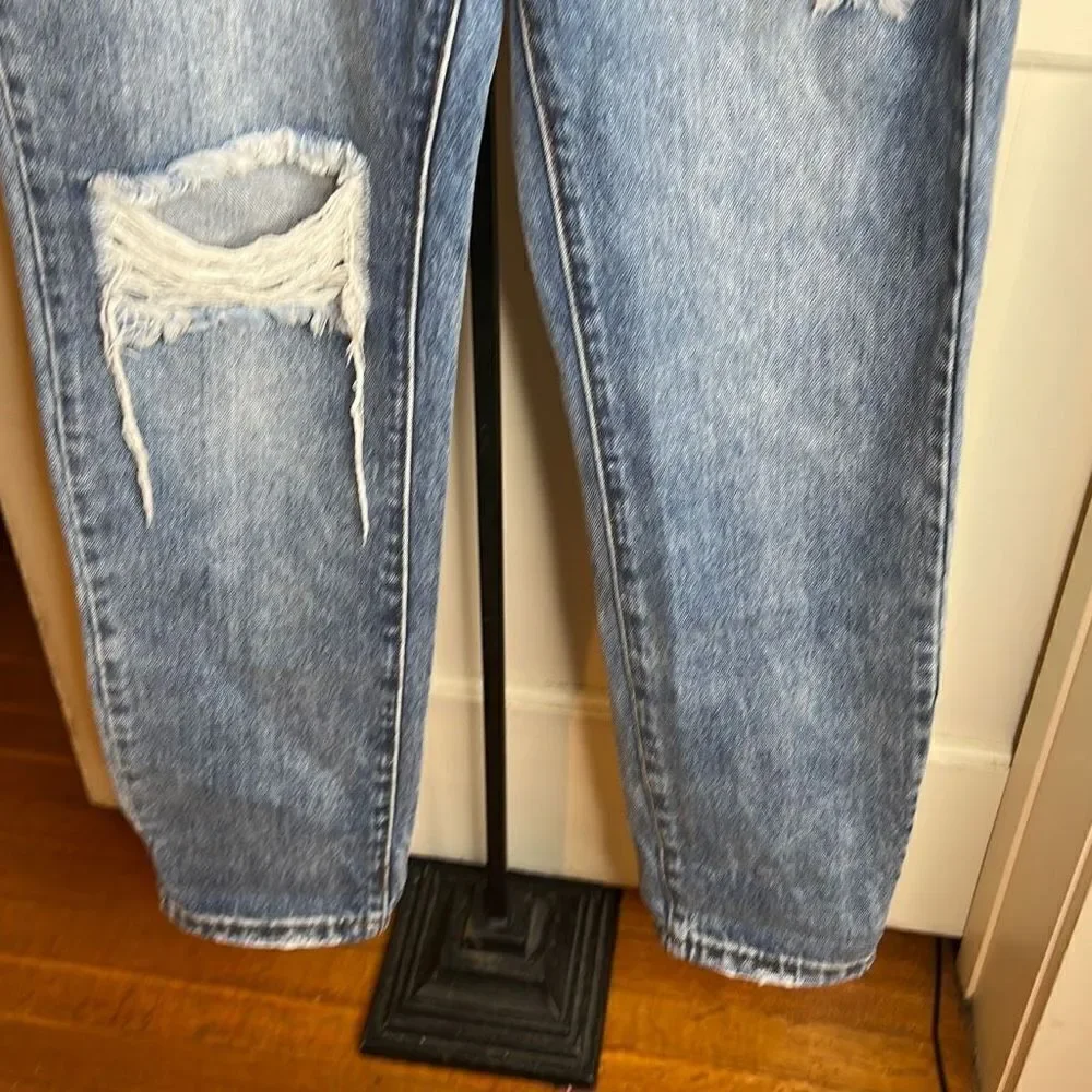 TOBI Vintage Wash Distressed jeans Size 26